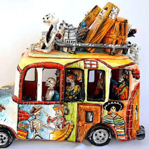 Camión Fiesta al Panteón Talavera Figurine